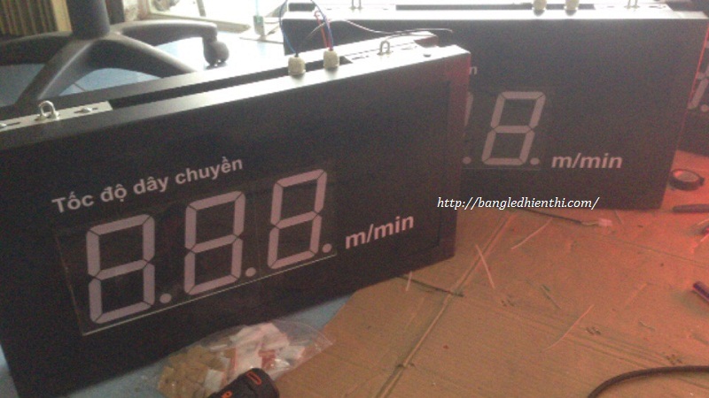 bang-led-hien-thi-toc-do